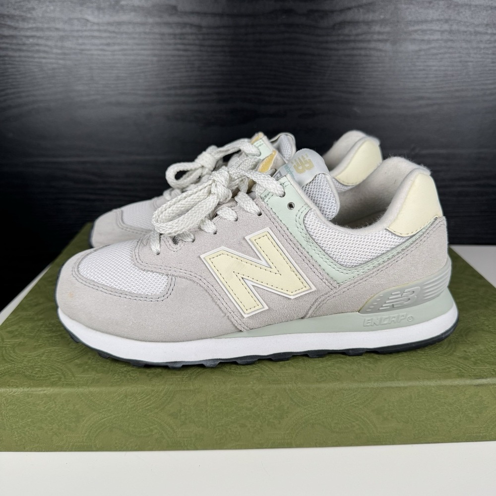 New Balance 574 V2 WL574VL2 Women Size 7 Nimbus Cloud Summer Fog Running Shoes